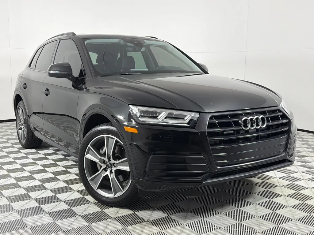 2019 Audi Q5 PREMIUM PLUS